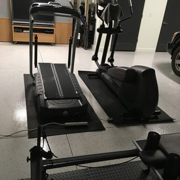 09 Garage Gym
