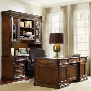 Hooker Furniture Home Office Leesburg Executive Desk