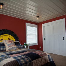 C'S BEDROOM