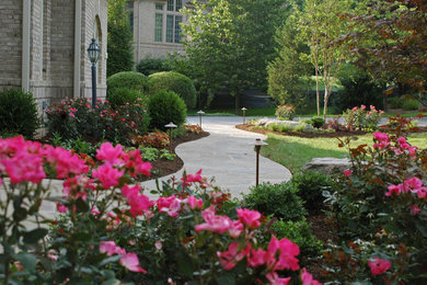 Design ideas for a traditional landscaping in DC Metro.