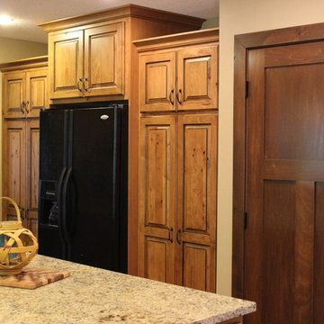Rustic Beech in Cinnamon Stain with Black Glaze