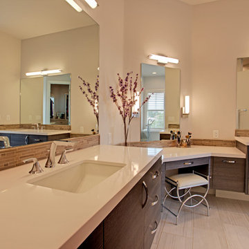Whitney Oaks Contemporary