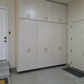 Garage Cabinets\Workbench's