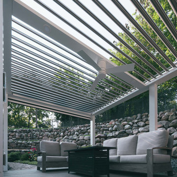 Good Residence - Plymouth, MI: StruXure Louvered Pergola & MagnaTrack Screens