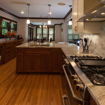 Arts & Crafts Kitchen & Bathroom Remodel