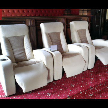 Dual Tone Custom Cineak Nero Seats.