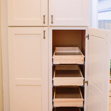 Casual & Bright Lakewood Kitchen
