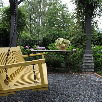 Intown Family Courtyard Garden - Greenville, SC
