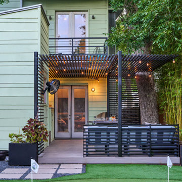 Back Yard Grill & Putt