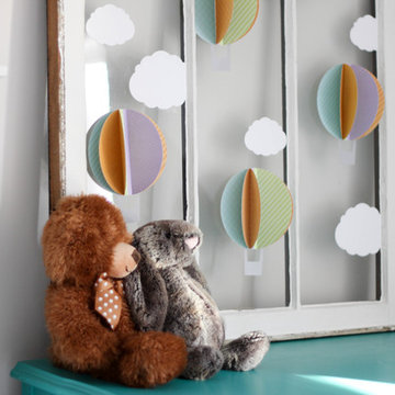 Paper Riot Co. || DIY Project: Hot Air Balloon Nursery Window Decor