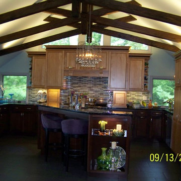 Beautiful Two Color Kitchen