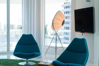 Family room - contemporary family room idea in Miami