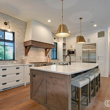 Bridgman kitchen