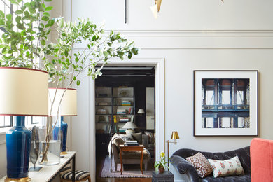 Living room - living room idea in New York