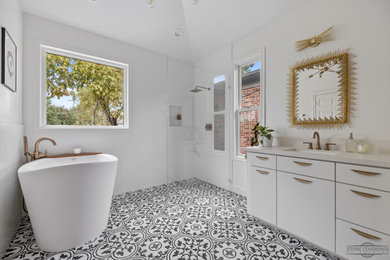 Example of a trendy bathroom design in Houston