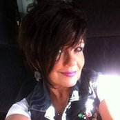 Lisa Santoro's photo
