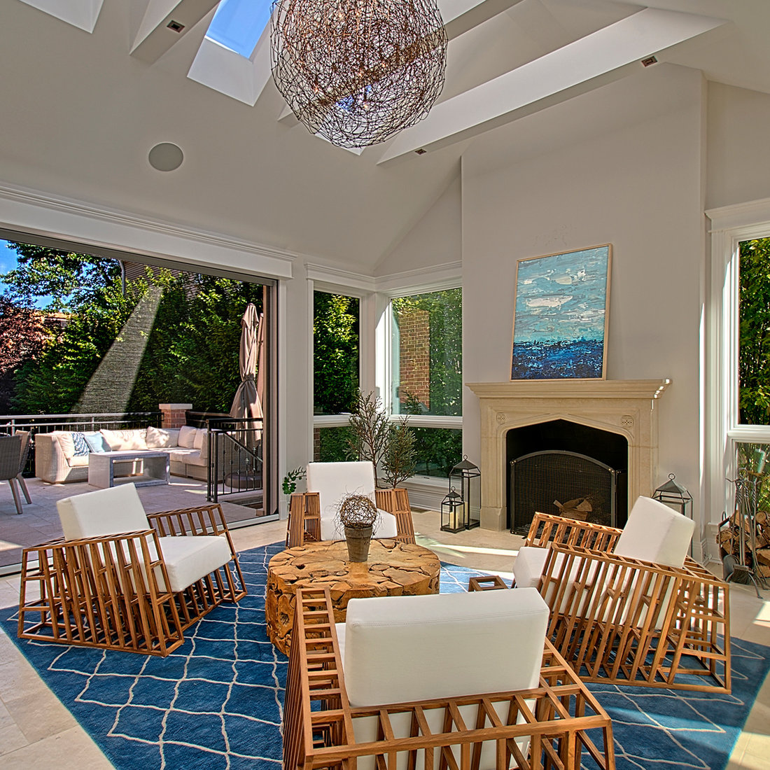 Sunroom w Fireplace