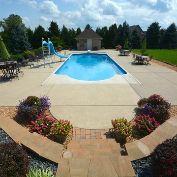 In Ground Vinyl Liner Swimming Pool Installations