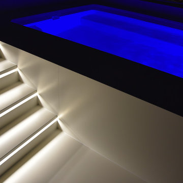 SOFI Rooftop Pool and Deck