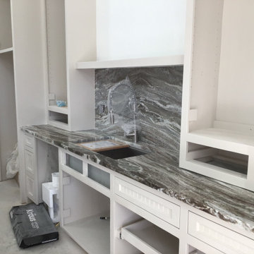 Fantasy Brown Bookmatched Kitchen