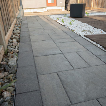 Modern Interlock Walkway & Backyard Landscape Design