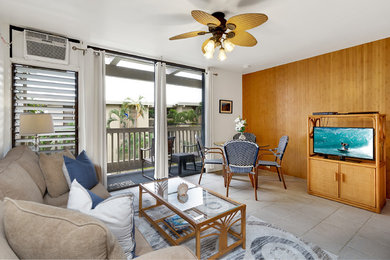 Living room - tropical living room idea in Hawaii