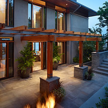 1463 brookbank exterior