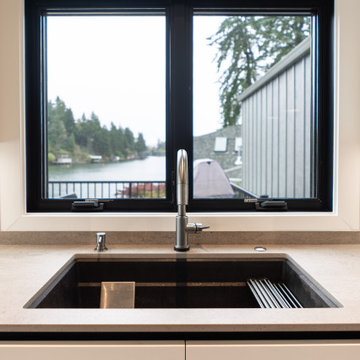 Lake Oswego - Lake Front Residence