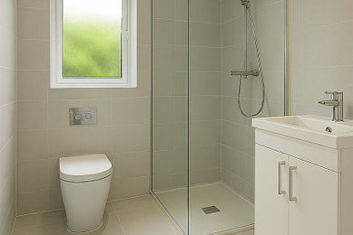 Example of a minimalist bathroom design in London