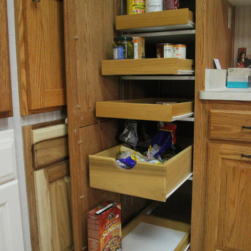 Custom Cabinets and Countertops