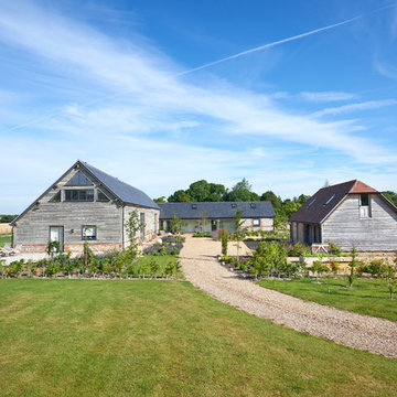 Contemporary barn conversion in Wiltshire