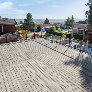 Expansive Island Mist Deck With View