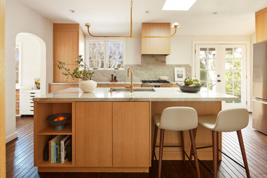 Trendy kitchen photo in San Francisco