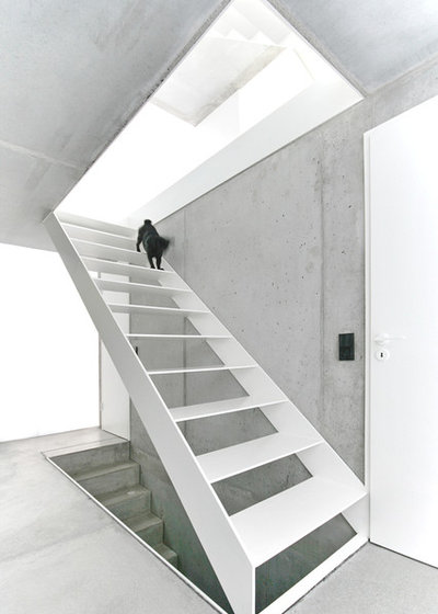 Современный Лестница by FINCKH ARCHITEKTEN BDA