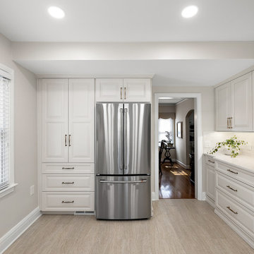 Showplace EVO Kitchen Channing in Heron Plume and Bathroom Concord in White II