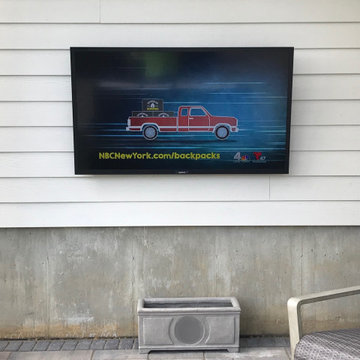Outdoor Entertainment