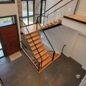 Project #98 | Modern Mono-beam Staircase with Glass Railing