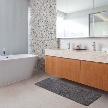 Stylish & Functional Bathroom Mats by Evideco