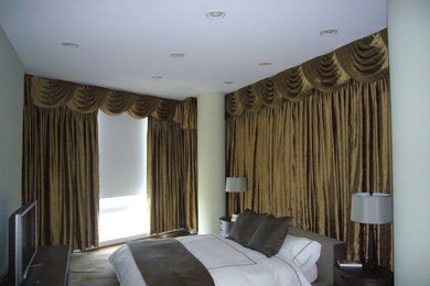 Inspiration for a timeless bedroom remodel in New York