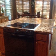 Island gas shop range with downdraft