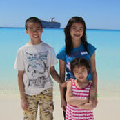 Lan Lee's photo