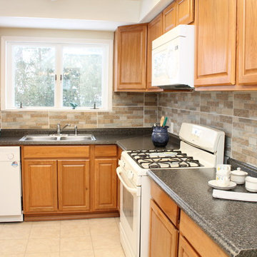 Staging Cresline Road, Syracuse