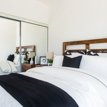 Bedroom in Marilyn Monroe Building
