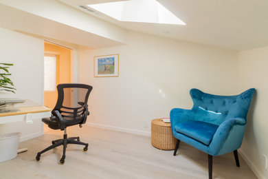 Inspiration for a contemporary home office remodel in Orange County