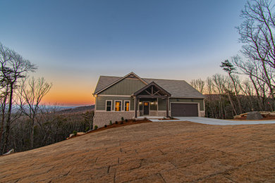 Example of an exterior home design in Atlanta