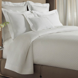 Alyssa Matelass&egrave; Coverlet - Quilts And Quilt Sets