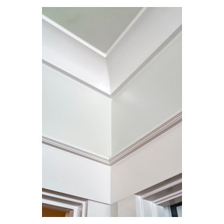 Trim - Craftsman - Hall - Charleston - by Coastal Signature Homes