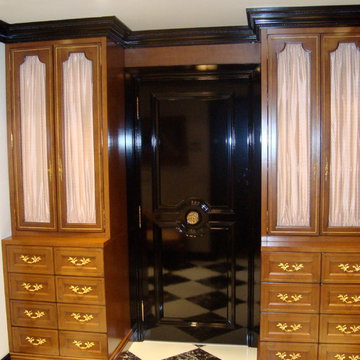 Parisian Bath and Dressing Room