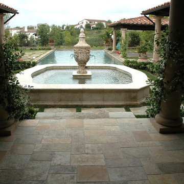 Stone Floor – Antique, Reclaimed Limestone ‘barre gray’ pavers