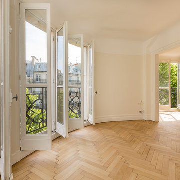 APPARTEMENT HAUSSMANNIEN DANS LE 16ème